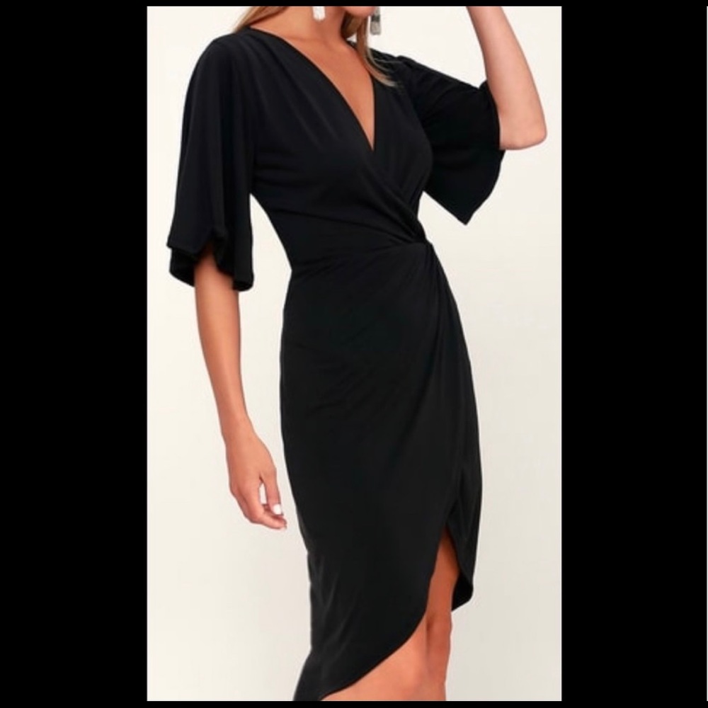 Lulu’s Dulcet Washed Surplice Midi Dress